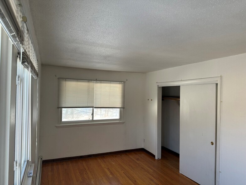 Building Photo - 135 New Britain Ave