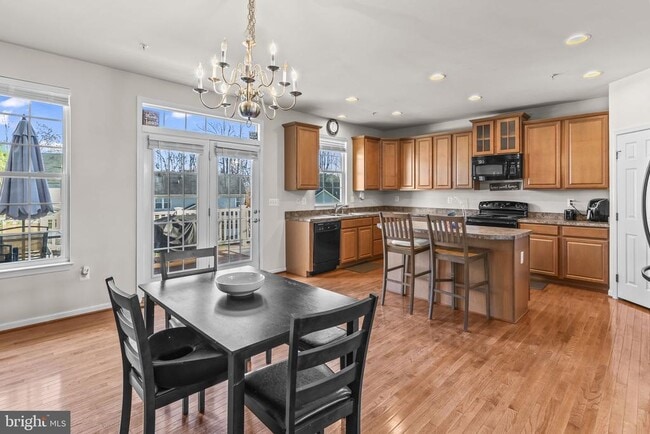 Building Photo - 3321 Tianna Way