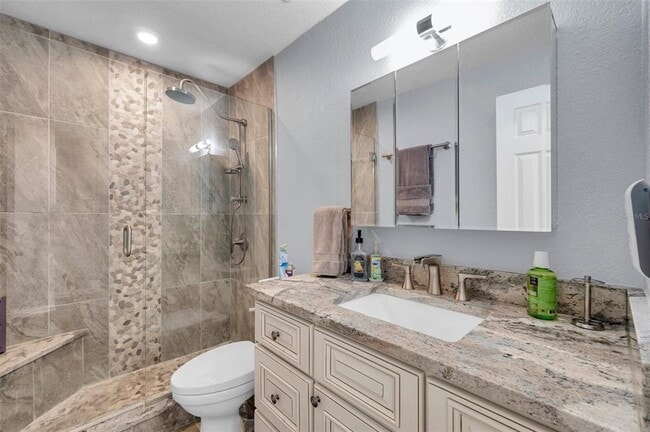 Building Photo - 4768 Coquina Key Dr SE