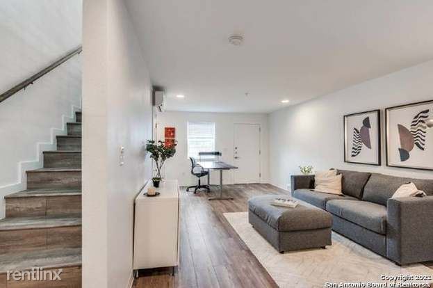 Building Photo - 1 br, 1 bath House - 130 Carnahan St