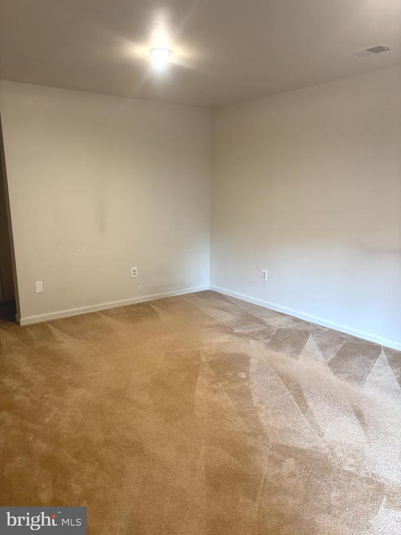 Building Photo - 3961 Conquest Ct