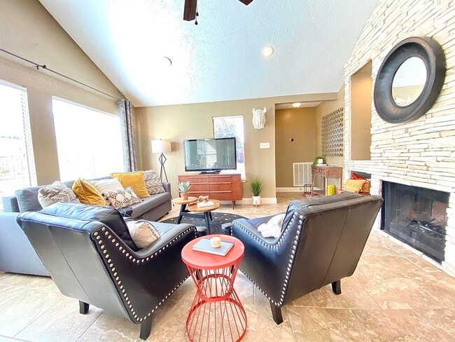 Building Photo - 20538 Blue Beech Dr