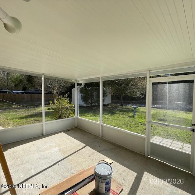 Building Photo - 424 Islamorada Dr S