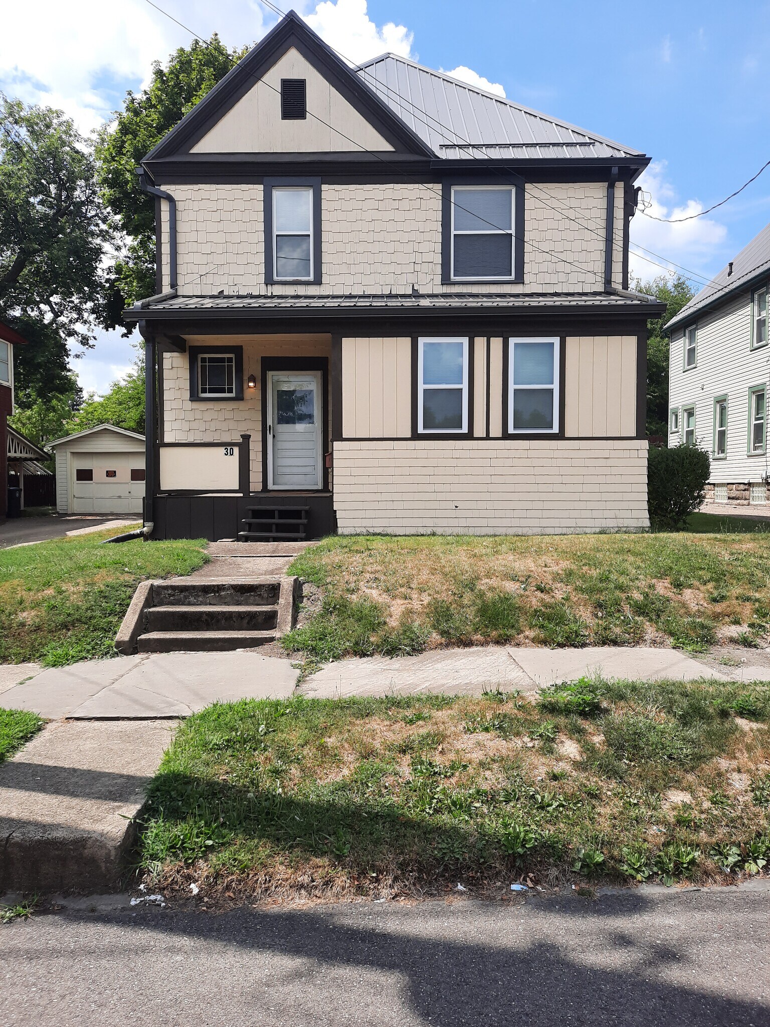 Building Photo - 30 S Adams St