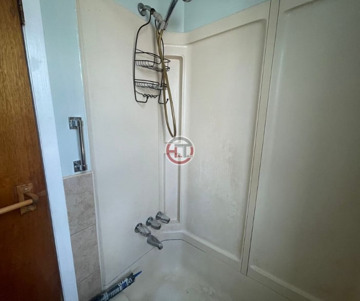 Building Photo - 2956 Paine St