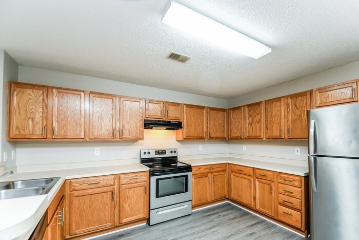 Building Photo - 516 Heron Glen Dr