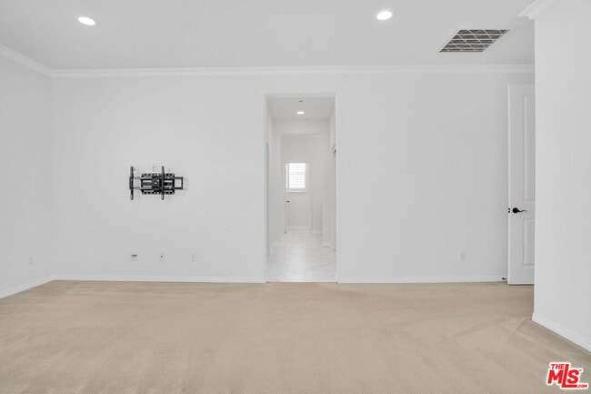 Building Photo - 3971 Somerston Way