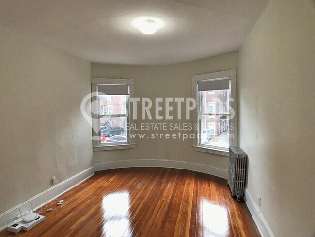 Building Photo - 2 bedroom in Brookline MA 02446