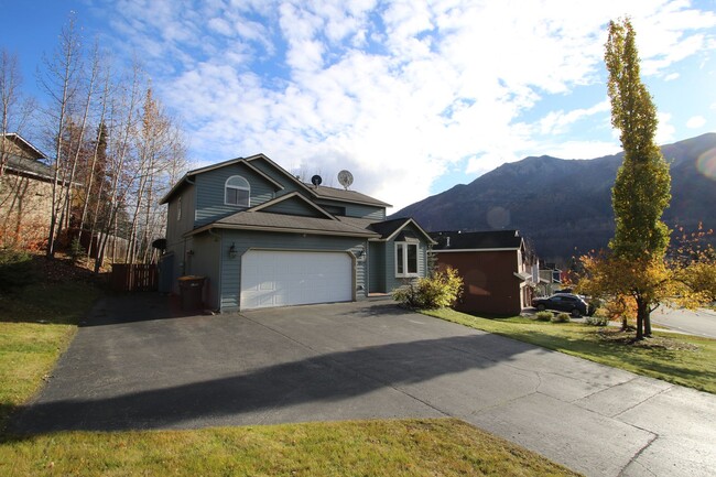 Primary Photo - 19508 Highland Ridge Dr