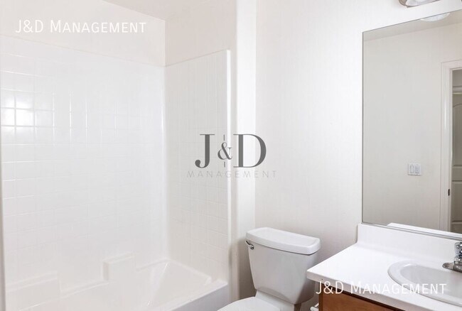 Building Photo - 8955 Valencia St