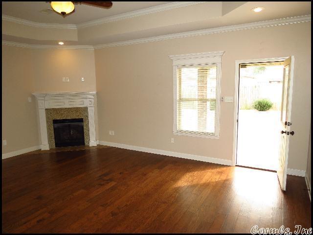 Building Photo - 1005 Puritan Dr