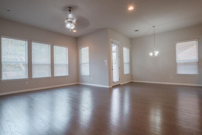 Building Photo - 1400 Little Elm Trail