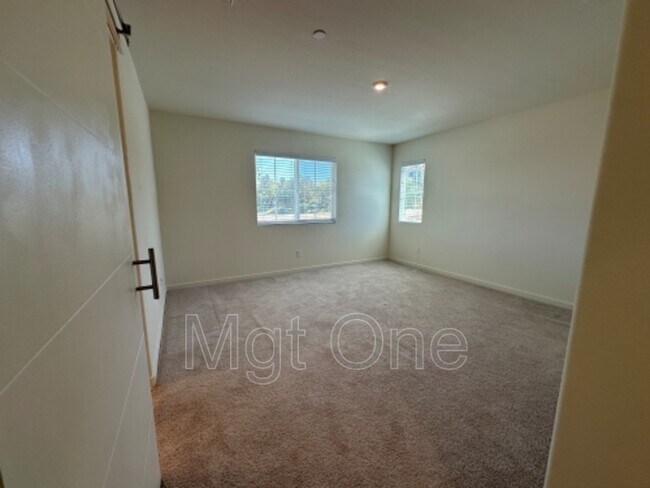 Building Photo - 12844 Sovite Way