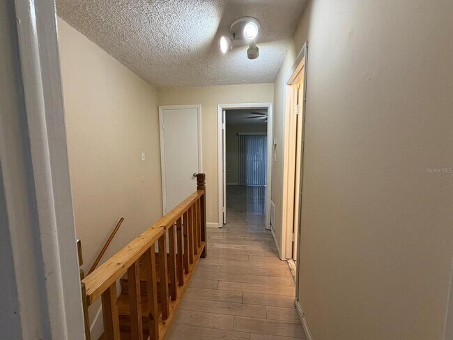 Building Photo - 7501 Gallineta Ct