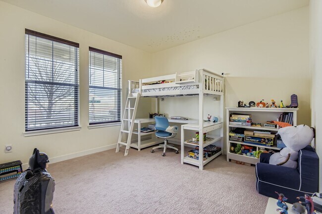 Building Photo - 14502 Salvador Cir