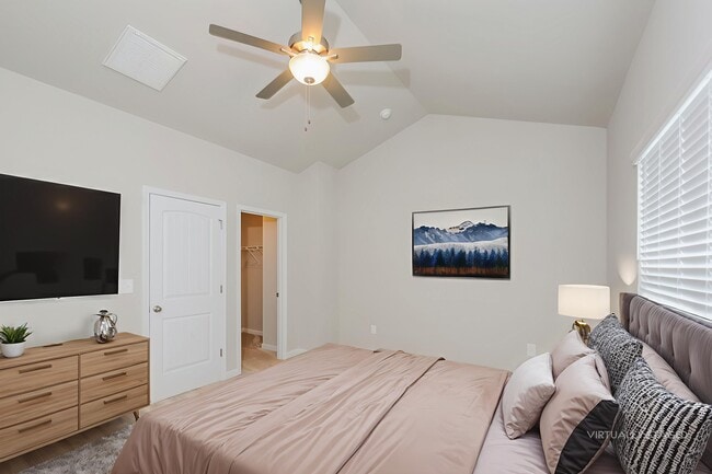 Building Photo - 134 Riley Cir