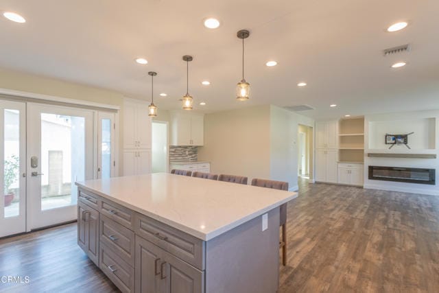 Building Photo - 1720 E Linfield St