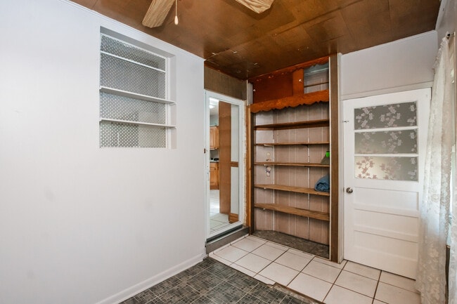 Building Photo - 4222 Prescott Ave