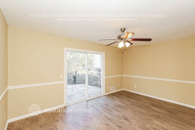 Building Photo - 5281 Shallow Wood Ln