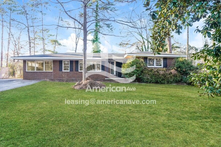 Building Photo - 209 Ashby Way