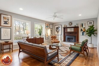 Building Photo - Updated 2-Bedroom Home in Gorgeous Woodland Hills (Landscaping Included)