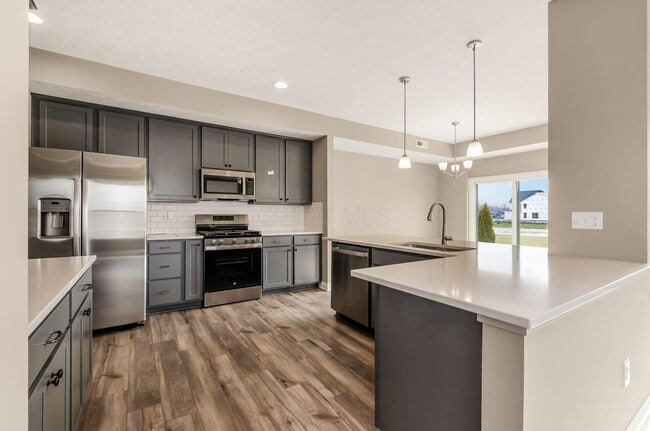 Building Photo - 5494 Dutch Ln