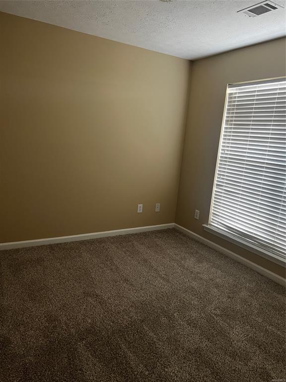 Building Photo - 801 Cottage Ln