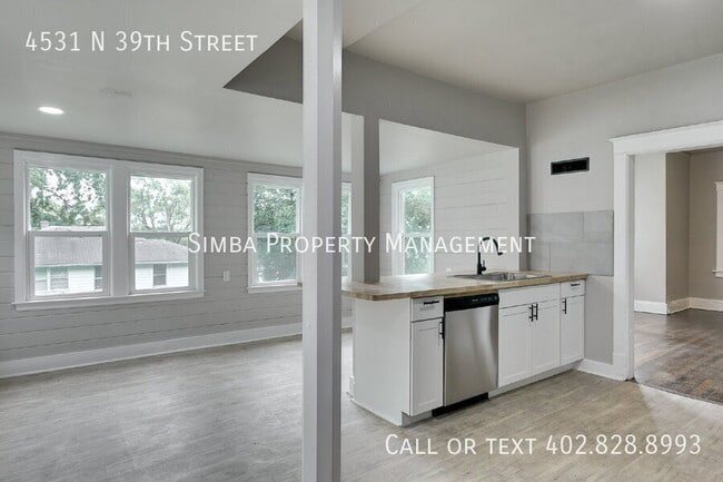 Building Photo - 4531 N 39th St
