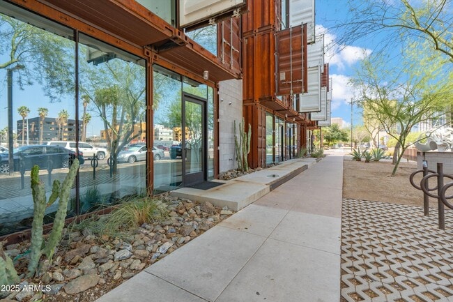 Building Photo - 1130 N 2nd St