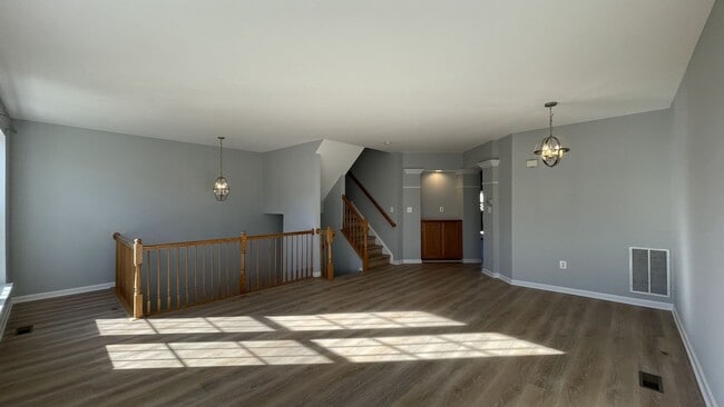 Building Photo - Idlewild Townhome