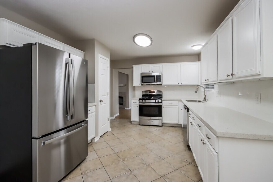 Building Photo - 2915 Eagle Nest Ln