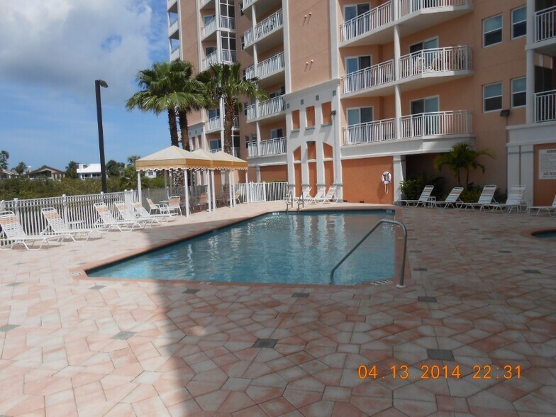 Building Photo - 4516 Seagull Dr