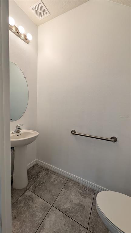 Building Photo - 7046 Grand Elm Dr