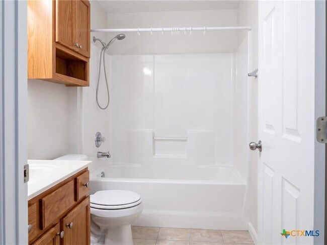 Building Photo - 306 Sumac Trail
