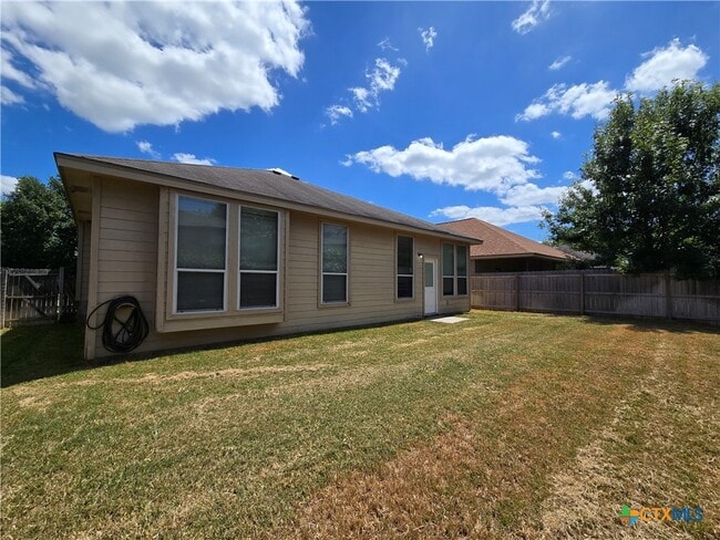 Building Photo - 345 Placid Meadow