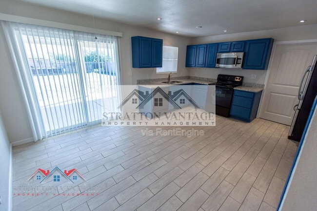 Building Photo - 11033 N Geronimo Dr