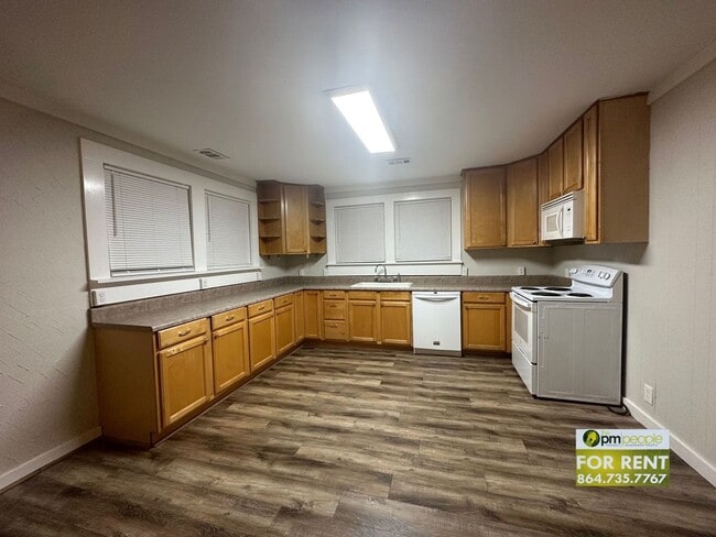 Building Photo - 2/2 in Great Location for Easley or Greenville!