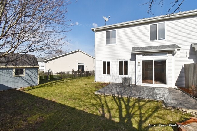 Building Photo - 2824 Wheatland Ct