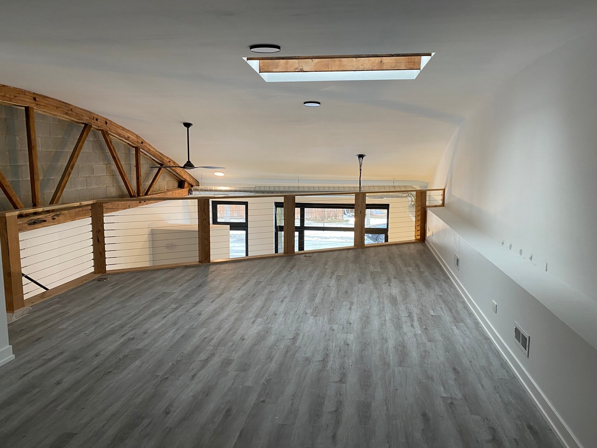 Building Photo - 2308 Lee St