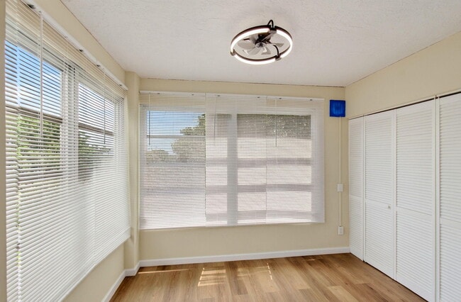 Building Photo - 9440 SW 8th St