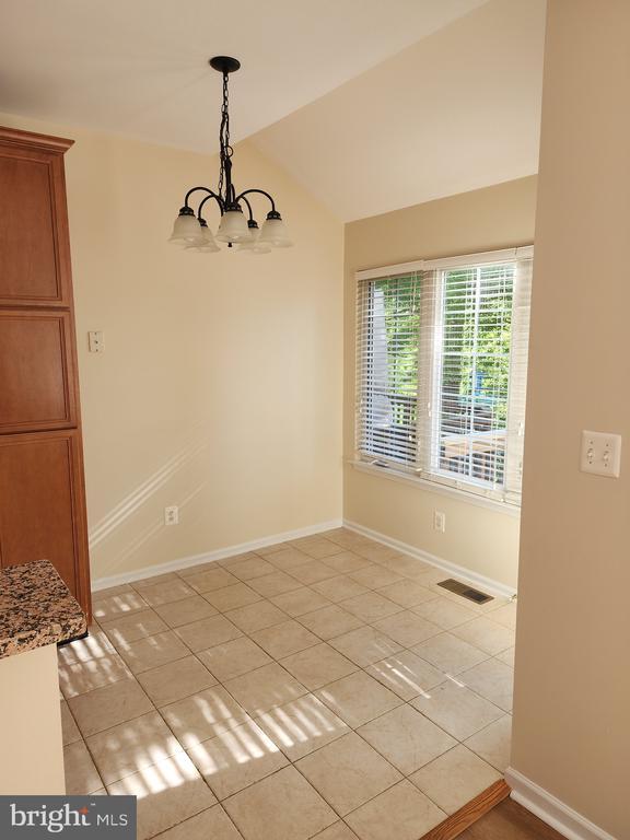 Building Photo - 119 Misty Pond Terrace