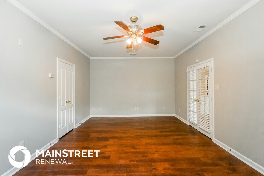 Building Photo - 405 Lymon Cove