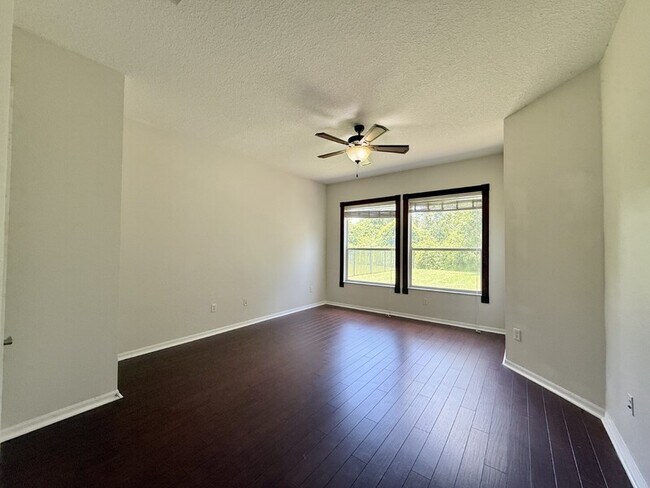 Building Photo - 15224 Kestrelrise Dr