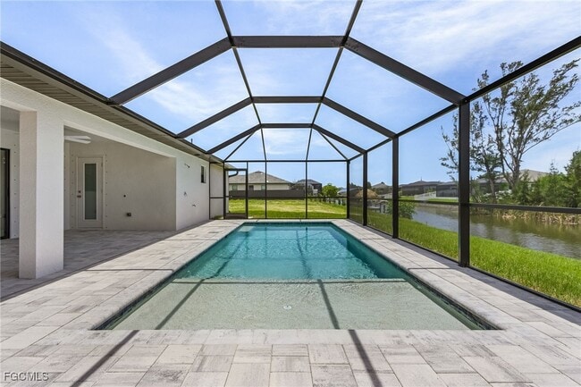 Building Photo - 2510 SW 17th Ave