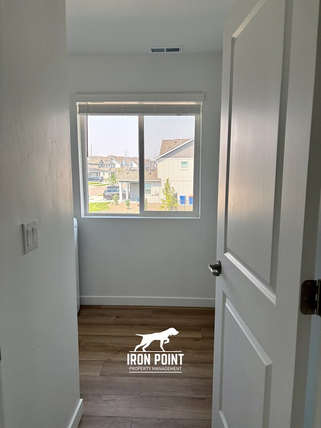 Building Photo - 8285 W White Willow St