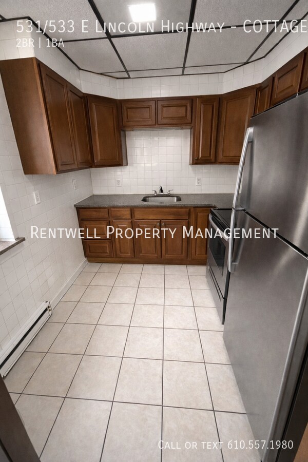 Building Photo - 531/533 E Lincoln Highway-COTTAGE