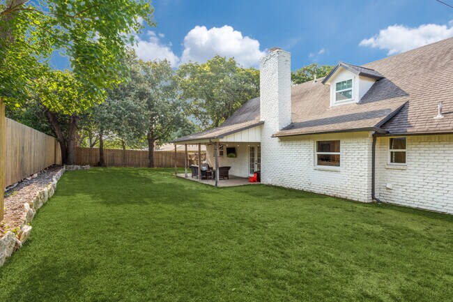 Backyard - 516 Hillside Rd