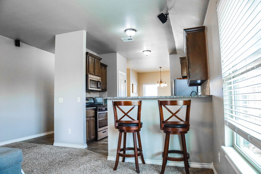 Building Photo - 324 SW 147th St