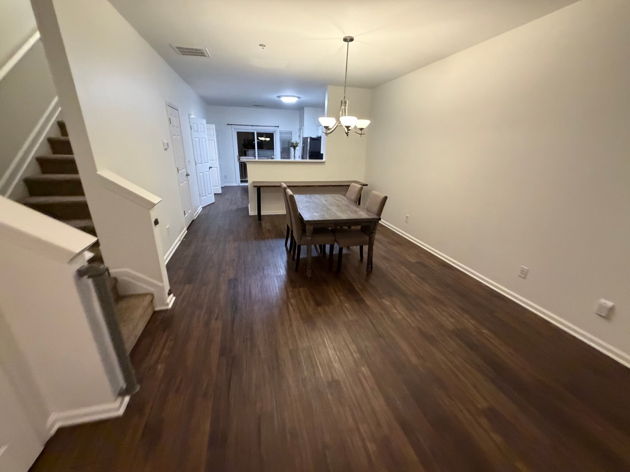 Building Photo - Room in Condo on Donatello Avenue