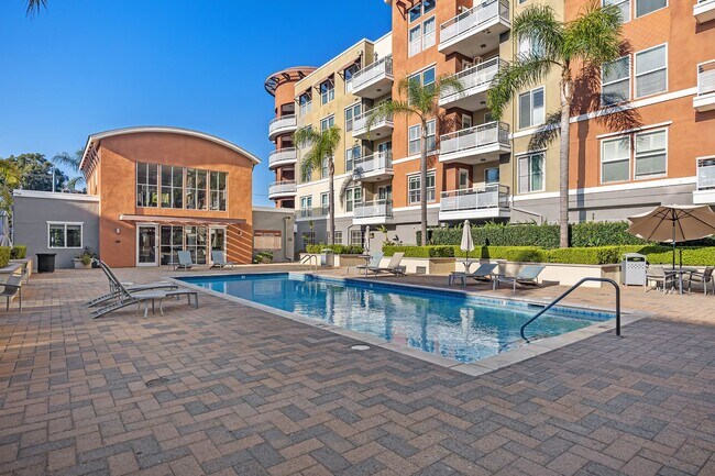 Building Photo - View Condo in Luxury Gated Community